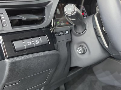 صورة مصغرة 28 لـ 2024 Lexus ES