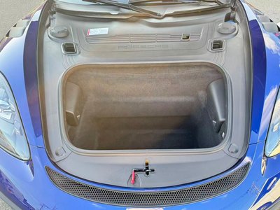 PORSCHE 718 SPYDER - 8