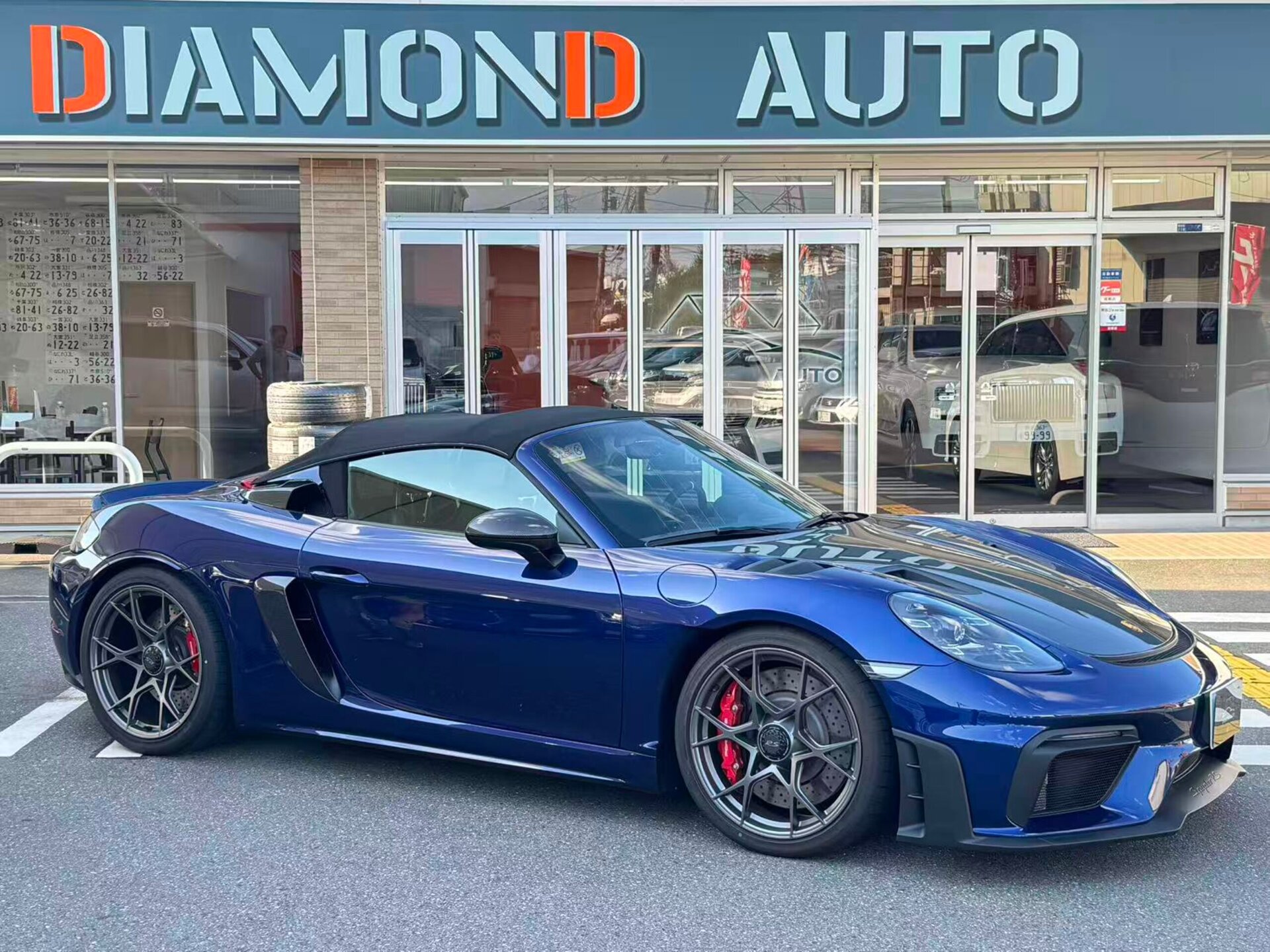 PORSCHE 718 SPYDER - View 1