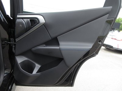 2025 BMW X3 — миниатюра 25
