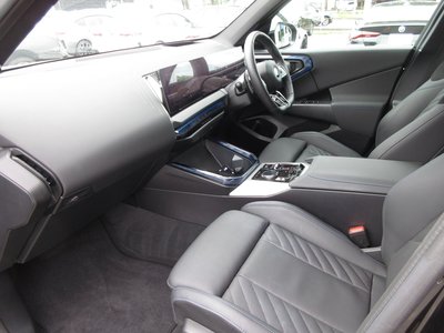 2025 BMW X3 — миниатюра 17