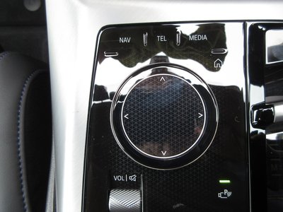 2025 BMW X3 — миниатюра 40