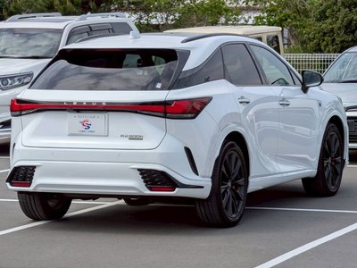 صورة مصغرة 71 لـ 2023 Lexus RX