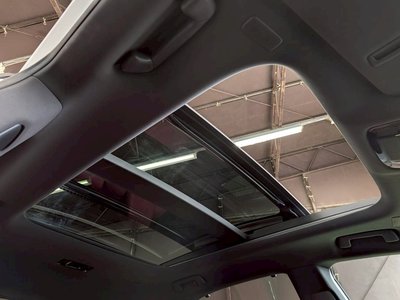 صورة مصغرة 57 لـ 2023 Lexus RX