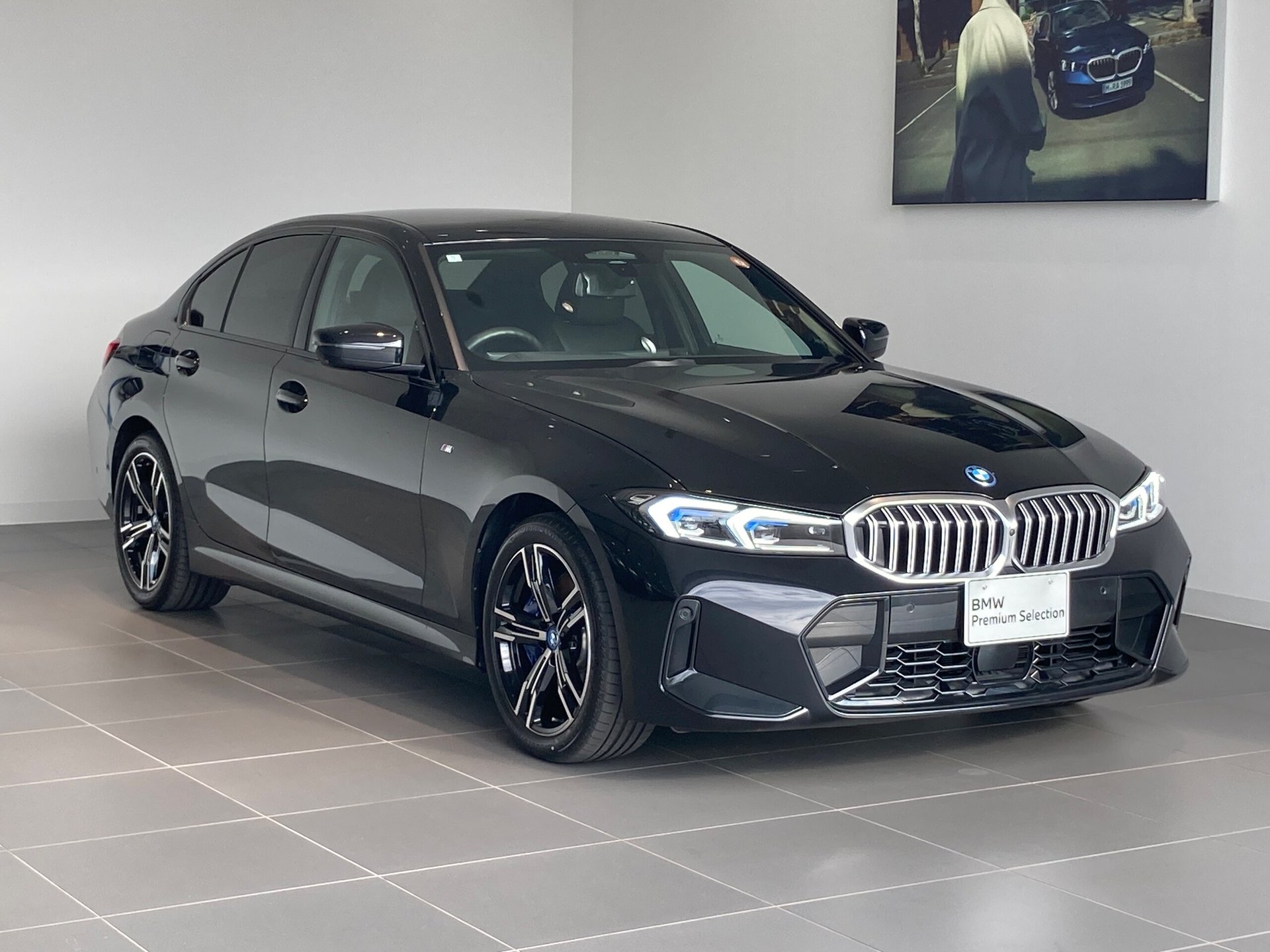 BMW 3 SERIES - View 1