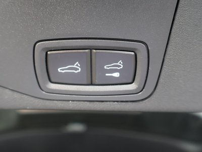 صورة مصغرة 28 لـ 2025 Porsche TAYCAN