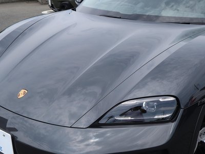2025 Porsche TAYCAN 照片 4
