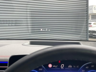 2025 Mercedes-BENZ EQE photo 10