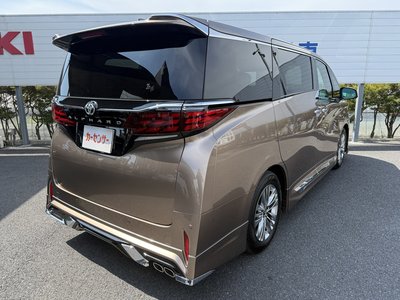 TOYOTA ALPHARD - 10