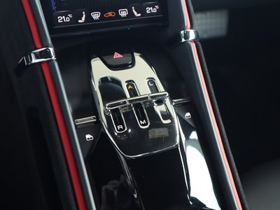 2021 Ferrari ROMA 照片 11