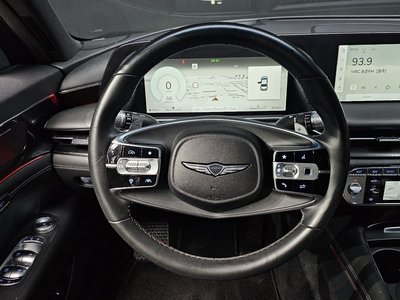 2022 Genesis G90 (RS4) thumbnail 13