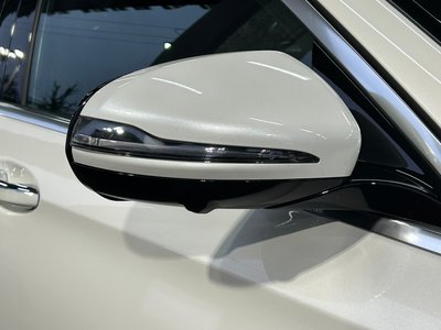 MERCEDES-BENZ E-CLASS - 9