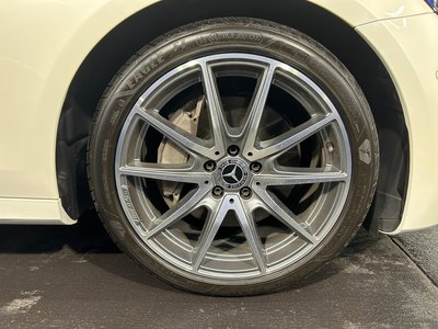 MERCEDES-BENZ E-CLASS - 5