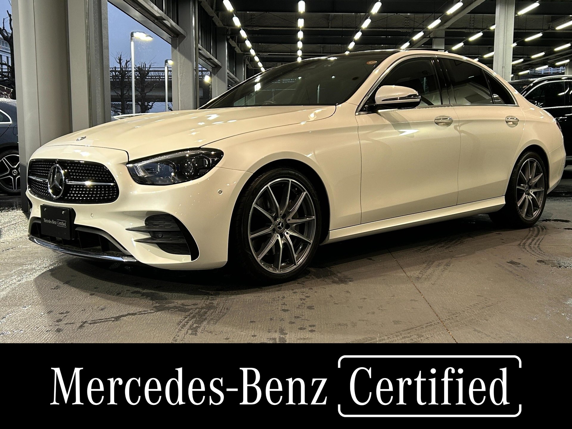 MERCEDES-BENZ E-CLASS - View 1