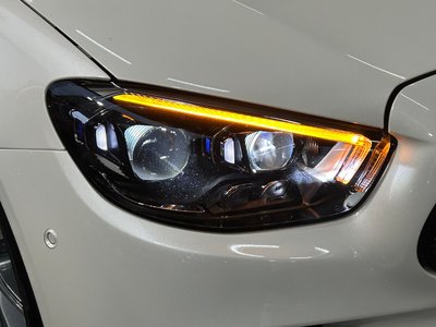 MERCEDES-BENZ E-CLASS - 6