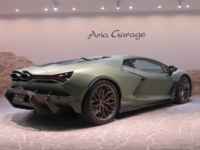 LAMBORGHINI REVUELTO - 5