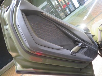 LAMBORGHINI REVUELTO - 10