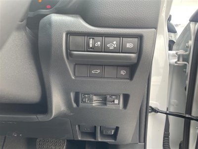 TOYOTA LAND CRUISER - 8