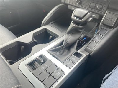 TOYOTA LAND CRUISER - 10