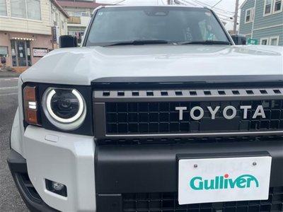 TOYOTA LAND CRUISER - 4