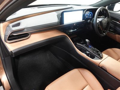 TOYOTA CROWN SPORT - 9