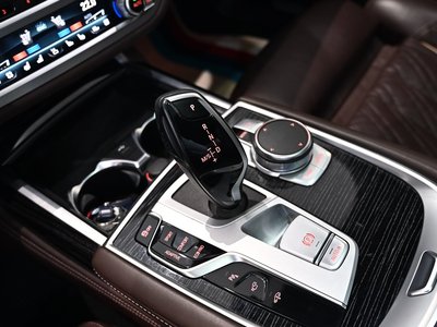 BMW 7 SERIES - 9