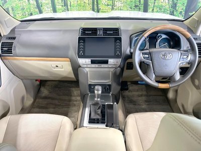 TOYOTA LAND CRUISER PRADO - 2