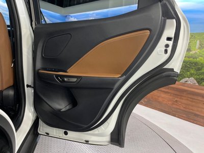 2025 Lexus LBX — миниатюра 65