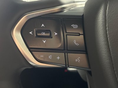2025 Lexus LBX — миниатюра 104
