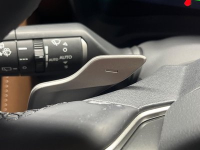 2025 Lexus LBX — миниатюра 110