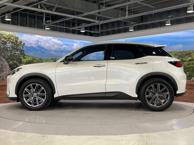 2025 Lexus LBX — миниатюра 48