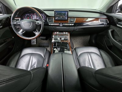 AUDI A8 - 5