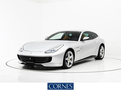 FERRARI GTC4 LUSSO
