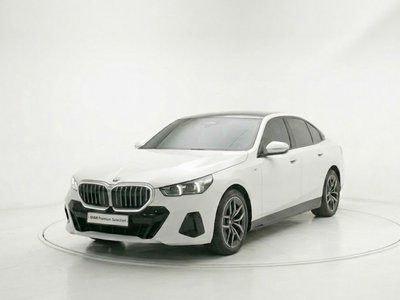 BMW 5 SERIES - 1