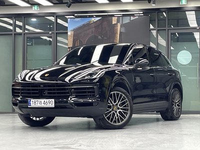 PORSCHE CAYENNE - 1