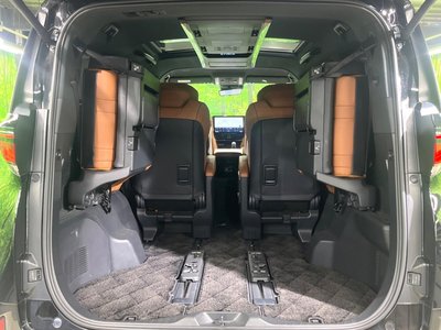 صورة مصغرة 11 لـ 2025 Toyota VELLFIRE