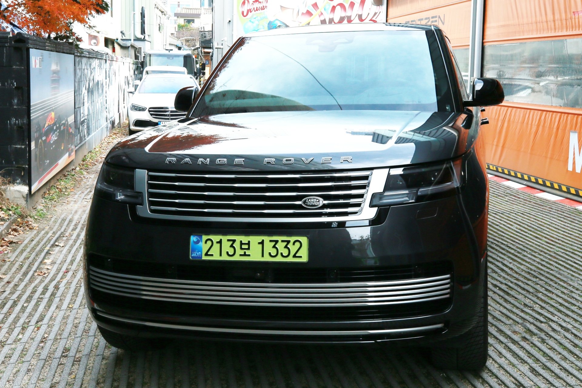 LAND ROVER RANGE ROVER - View 1
