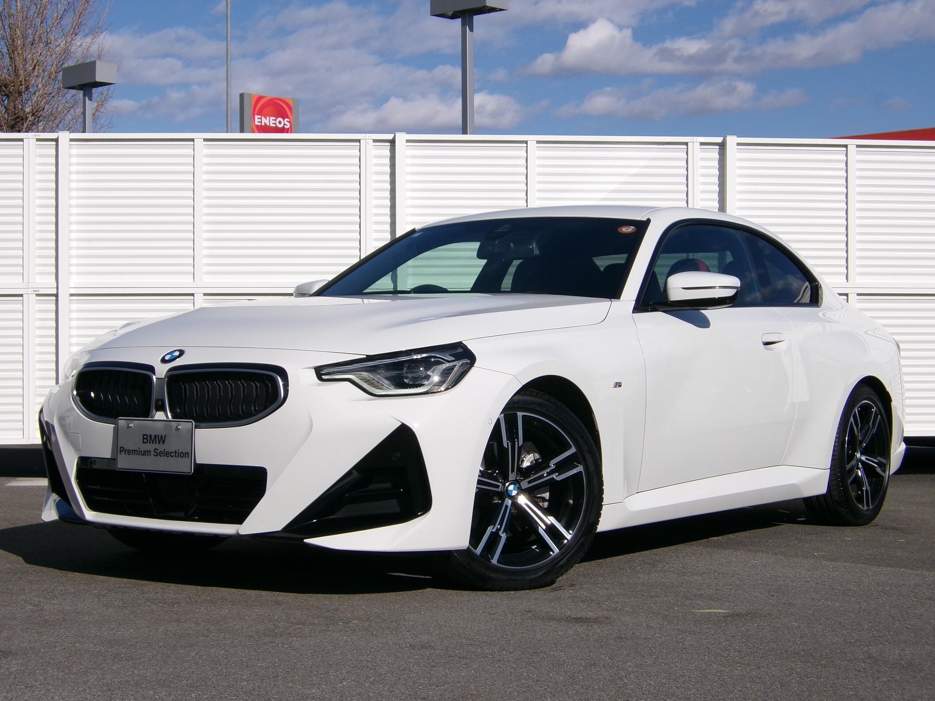 BMW 2 SERIES COUPE - View 1