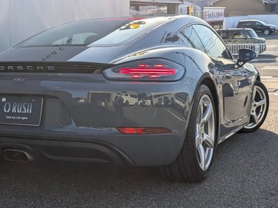PORSCHE 718 - 10