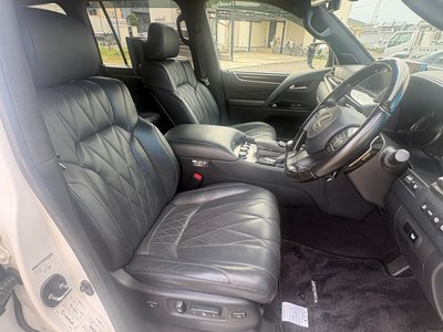 صورة مصغرة 11 لـ 2021 Lexus LX