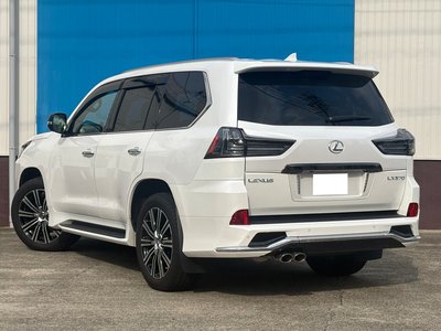 2021 Lexus LX — фото 2