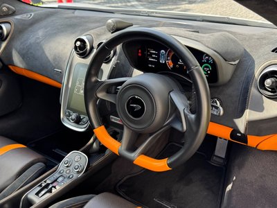 MCLAREN 570S SPIDER - 10