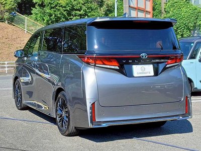 صورة 5 لـ 2025 Toyota VELLFIRE