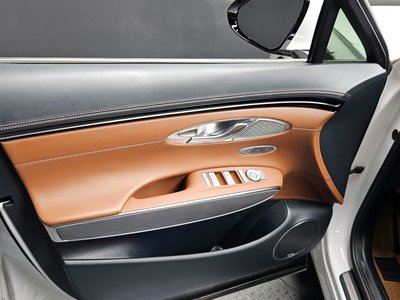 2021 Genesis GV70 thumbnail 14