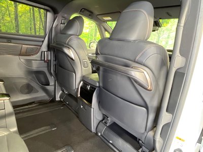 صورة مصغرة 33 لـ 2025 Toyota ALPHARD