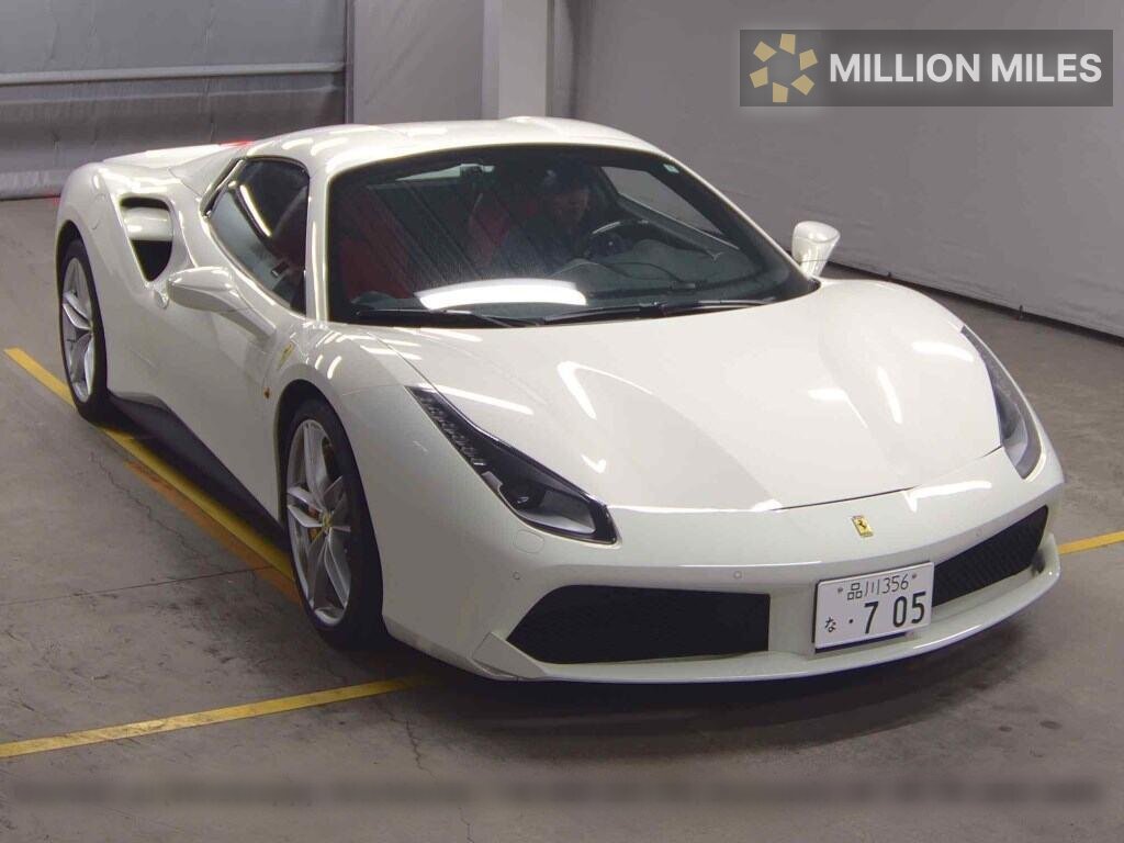 FERRARI 488 - View 1