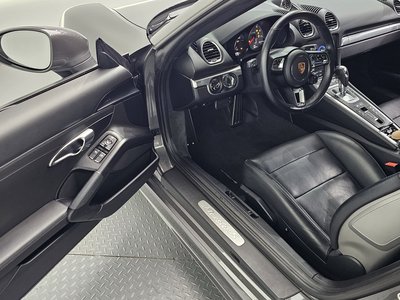 صورة مصغرة 13 لـ 2020 Porsche 718