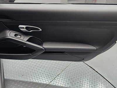 صورة مصغرة 14 لـ 2020 Porsche 718