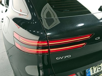 2022 Genesis GV70 — фото 10