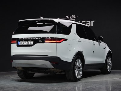 LAND ROVER DISCOVERY - 4